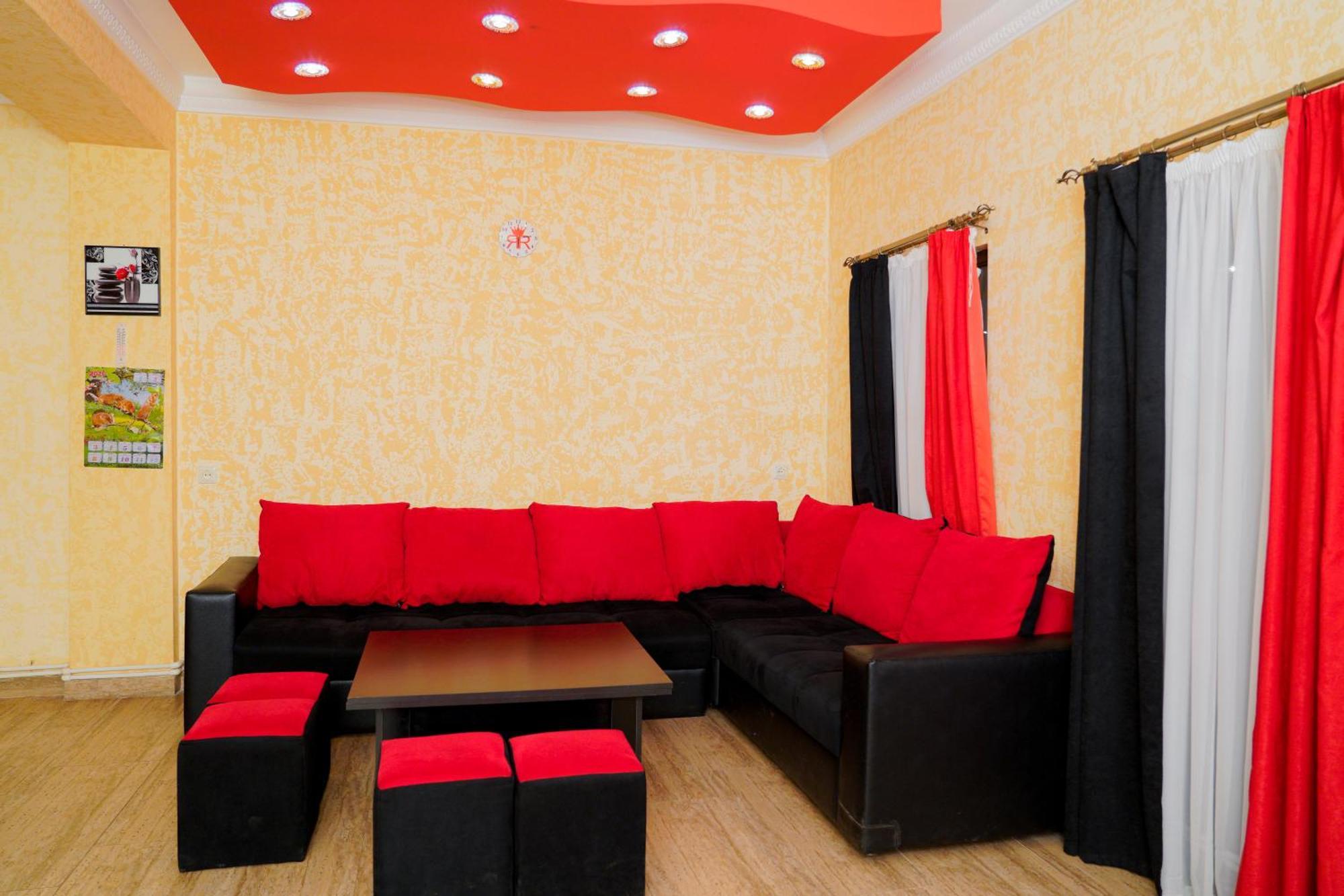 Вилла Royal Rest Townhouse Дилижан Экстерьер фото